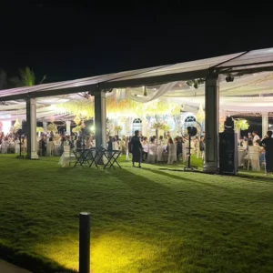 China Factory Custom Modern Temporary Transparent Water Resistant Wedding Tents Outdoor Gathering Catering Banquet Aluminum