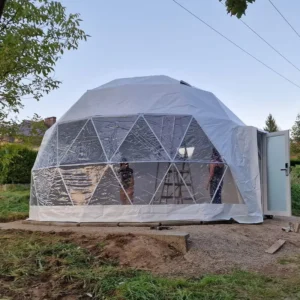 China Factory Insulated Four Season Luxury Waterproof PVC UV Resistant Outdoor Glamping Resort Geodesic Dome House One Bedroom