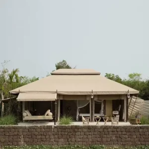 Customizable Double Layer Large Safari Lodge Luxury Camping Tent Premium Outdoor Accommodation Hotel for Premium Outdoor Camping