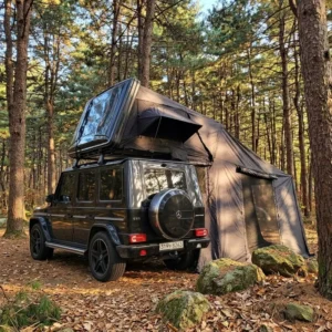 Factory Supply Waterproof Canvas Car Rooftop Tent, 4-Person, with Outdoor Awning