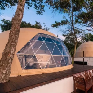 Glamping Dome Geodesic Tent With Bathroom Camping Outdoor Resort Large Dome Canopy Tent Transparent PVC Greenhouse Restaurant
