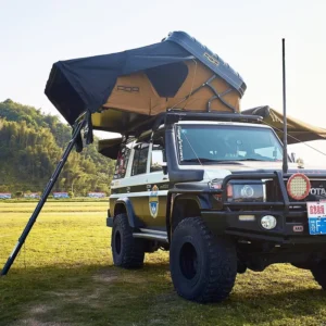 Hard Shell Folding Camping Rooftop Tent for SUV