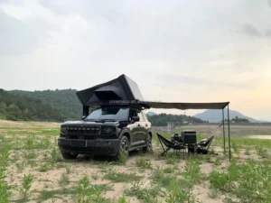 Large Heavy Duty XL Hardshell Aluminum 3 4 Person Car Rooftop OverlandCamping Fold Out Hard Shell Roof Top Tent for Vehicles