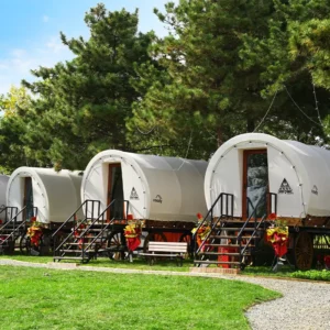 Outdoor Carriage Glamping Camping Tent for Parties and Hotels