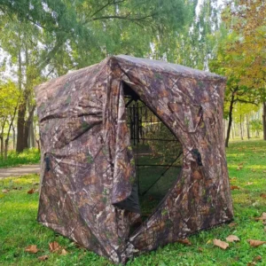 Portable Pop-Up Outdoor Camping Tent, Oxford Camouflage One-Bedroom Hunting Blind with Fiberglass Poles
