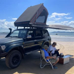 SUV/Truck Pop-Up Hard Shell Aluminum Rooftop Tent with Oxford Fabric, Four-Season, Waterproof, Windproof, Quick Setup