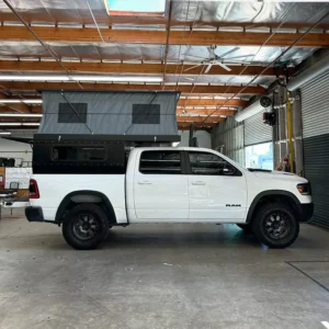 Skylight Window Lightweight Pickup Truck Camper Hard Shell Pop-Top Four-Season Camping