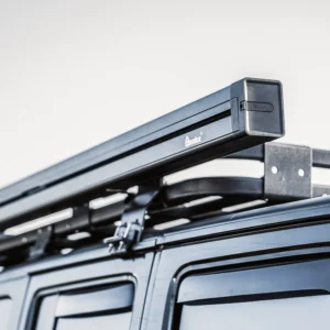 Wareda W5300T Custom OEM Factory 2.13×2.5m Retractable Car Rooftop Side Awning 4×4 Accessories 4wd Camping Car Awning