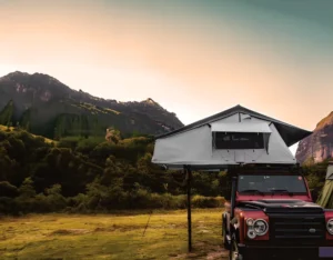 Waterproof 1-3 Person Four-Season Foldable 420D Oxford Rooftop Tent for 4×4 Off-Road Travel